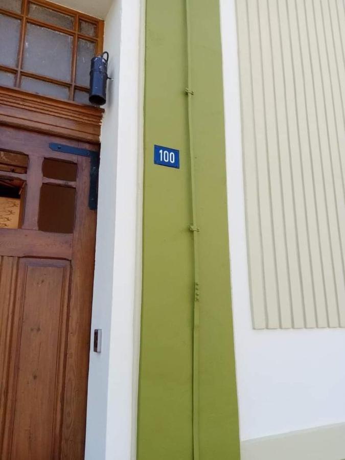Pb Urban Garden Stay With Secured Parking Sremska Mitrovica Exterior foto